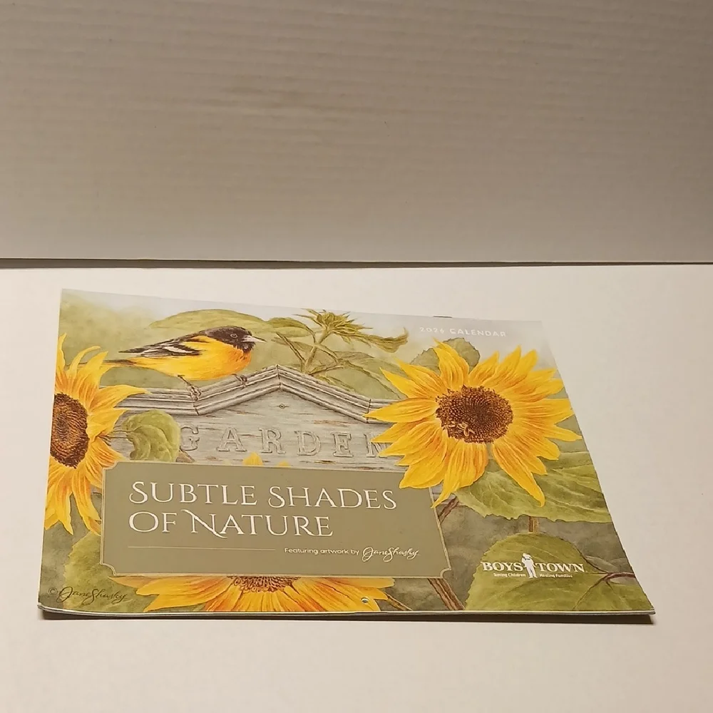 Subtle Shades of Nature Calendar Yellow Green 2026 NWOT